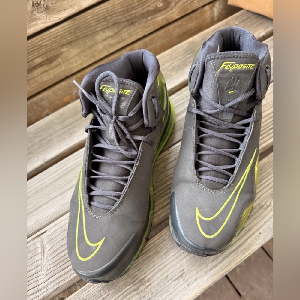 Nike Air Max Flyposite Gray Volt Green High Top Sneakers Men’s - Picture 2 of 4